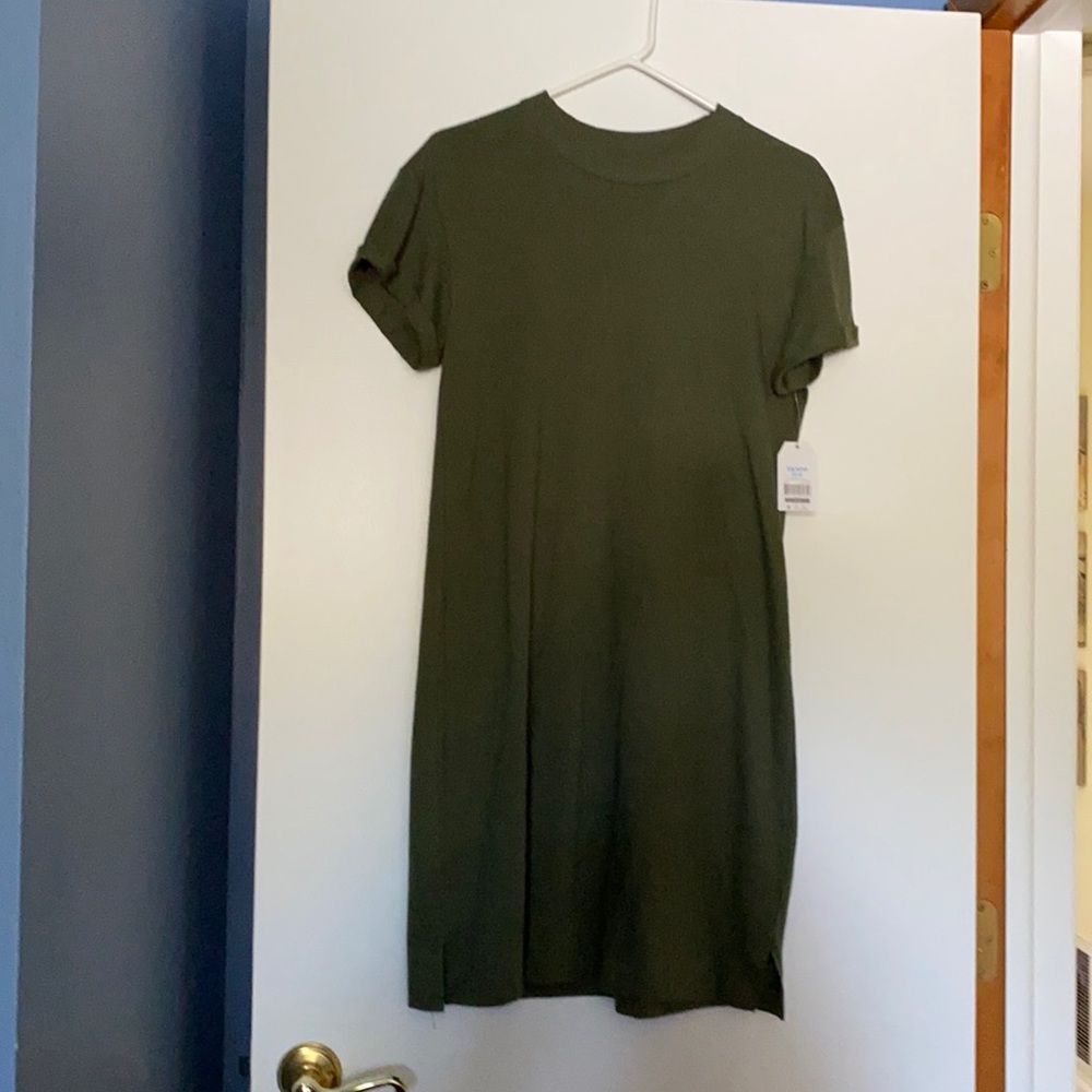 NWT!! T-Shirt Dress